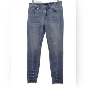 One 5 One - Distressed Jeans W/ Faux Pearls & Diamond Embellishments, Lite Wash,
